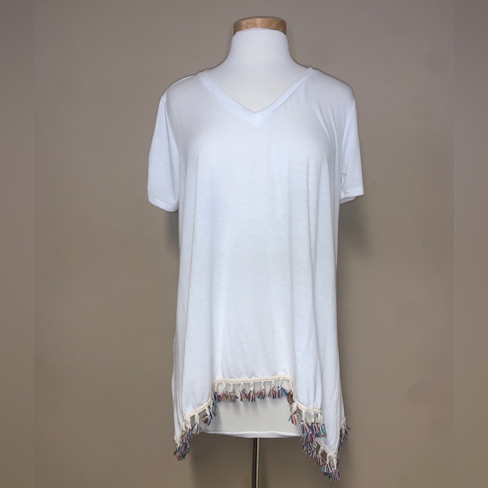 NWOT - Tresics - White Shirt w Colorful Tassles
